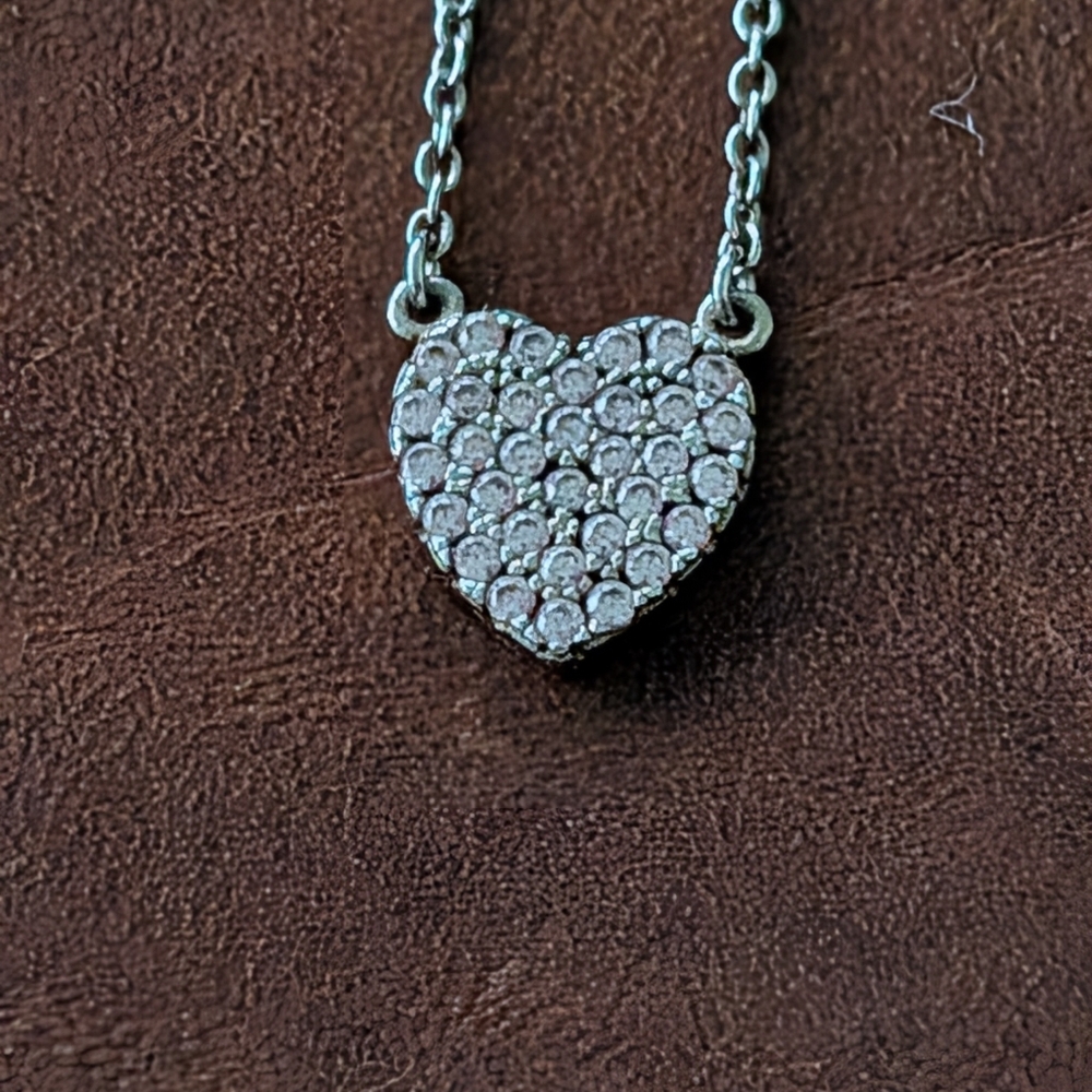 Platinum/925 Diamond Heart Necklace